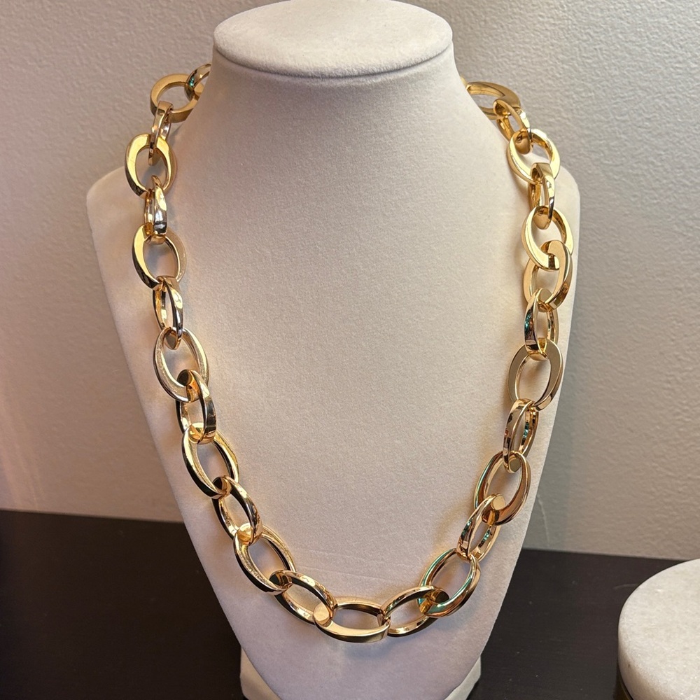 Elegant Chunky Gold Chain Necklace